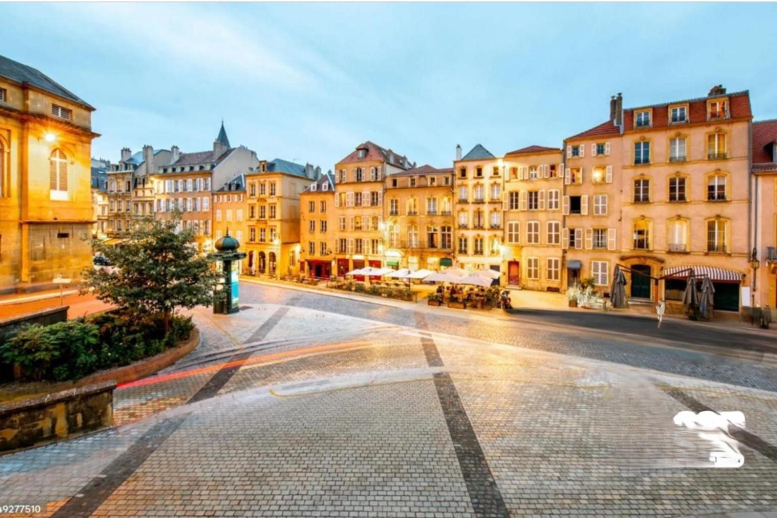 Le Cinq Metz Exterior foto